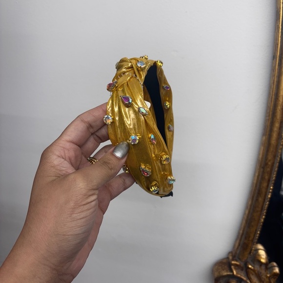 Ariana Studded Headband - Picture 5 of 5